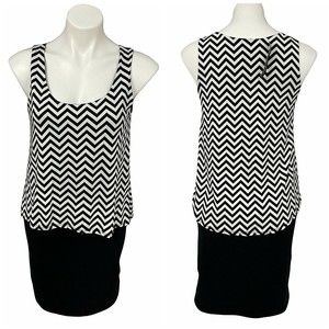 Espresso Womens Dress Size Small Blouson Sleeveless Chevron White Black Knit New